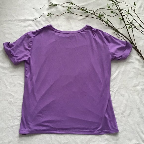 Light Purple Tee size small - Picture 2 of 3